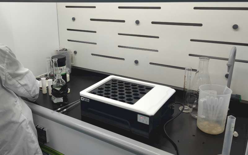 智能石墨消解儀適合哪些工作環境？從腐蝕強度看適配場景